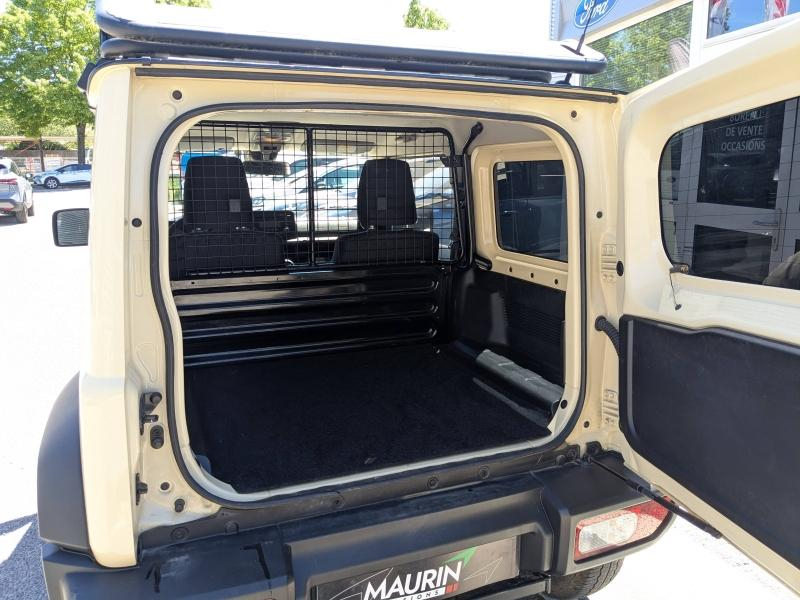 Photo 11 de l’annonce de SUZUKI Jimny d’occasion à vendre à DRAGUIGNAN