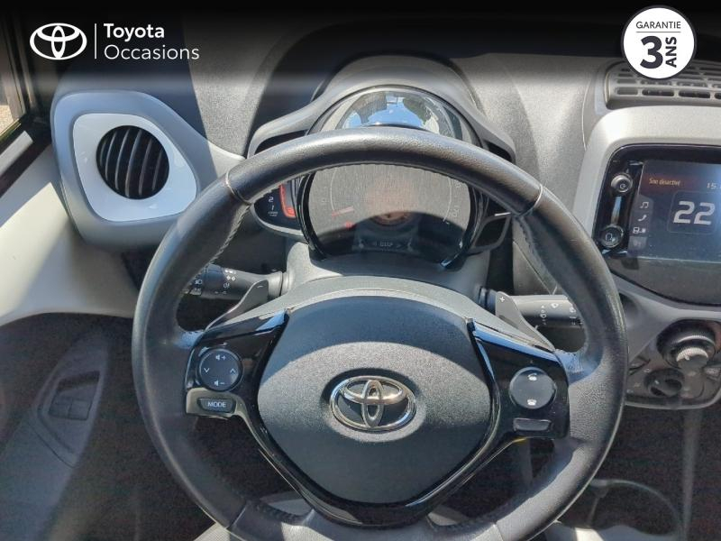 Photo 13 de l’annonce de TOYOTA Aygo d’occasion à vendre à ARLES