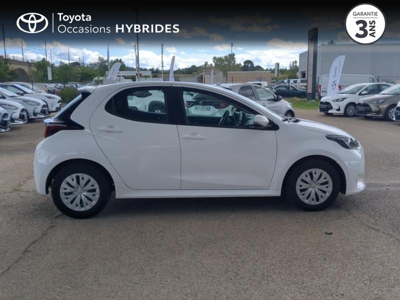 Photo 16 de l’annonce de TOYOTA Yaris d’occasion à vendre à ARLES