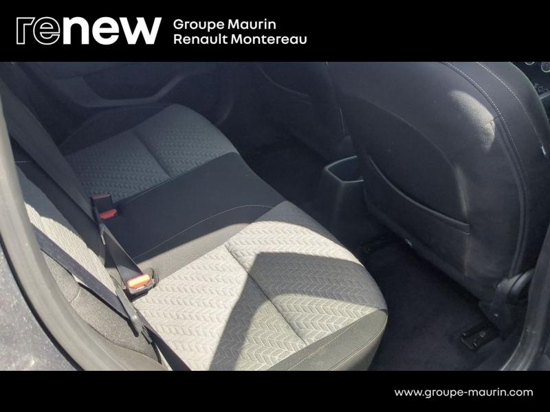 Photo 10 de l’annonce de RENAULT Clio d’occasion à vendre à VARENNES SUR SEINE