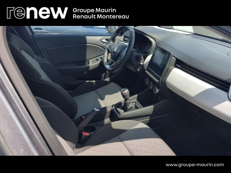 Photo 12 de l’annonce de RENAULT Clio d’occasion à vendre à VARENNES SUR SEINE