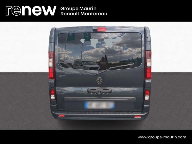 Photo 3 de l’annonce de RENAULT Trafic Combi d’occasion à vendre à VARENNES SUR SEINE