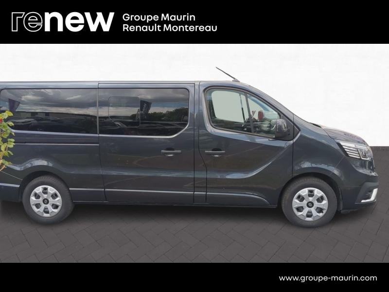 Photo 5 de l’annonce de RENAULT Trafic Combi d’occasion à vendre à VARENNES SUR SEINE
