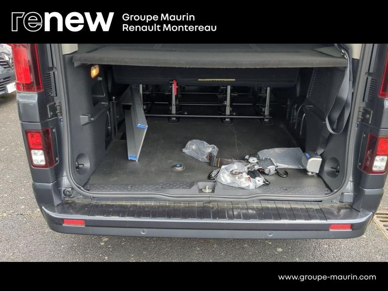 Photo 8 de l’annonce de RENAULT Trafic Combi d’occasion à vendre à VARENNES SUR SEINE