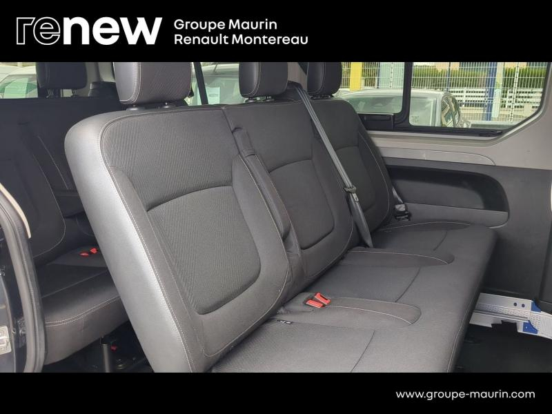 Photo 10 de l’annonce de RENAULT Trafic Combi d’occasion à vendre à VARENNES SUR SEINE