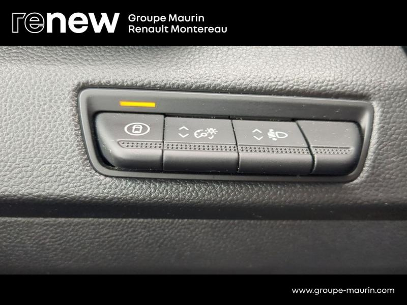 Photo 17 de l’annonce de RENAULT Trafic Combi d’occasion à vendre à VARENNES SUR SEINE