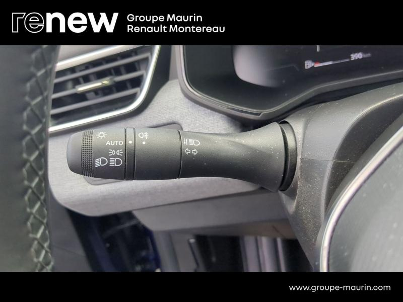 Photo 19 de l’annonce de RENAULT Clio d’occasion à vendre à VARENNES SUR SEINE