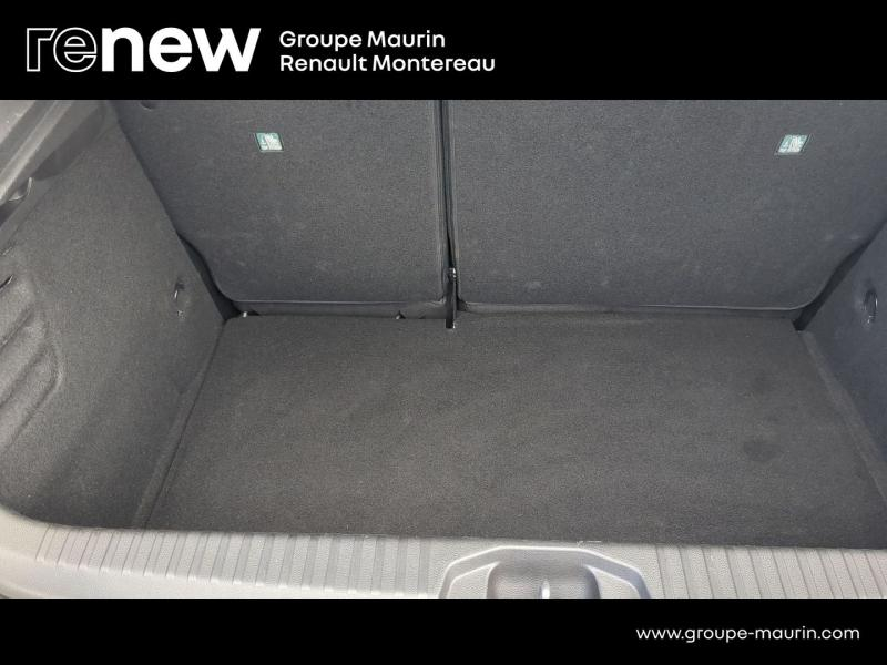 Photo 9 de l’annonce de RENAULT Clio d’occasion à vendre à VARENNES SUR SEINE