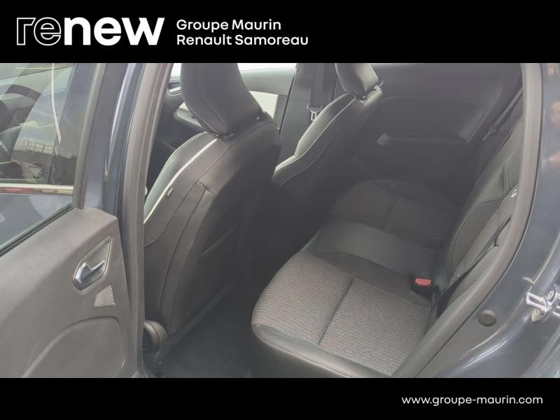 Photo 11 de l’annonce de RENAULT Clio d’occasion à vendre à SAMOREAU