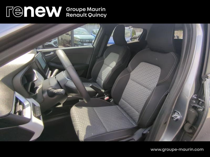Photo 13 de l’annonce de RENAULT Clio d’occasion à vendre à QUINCY-SOUS-SÉNART