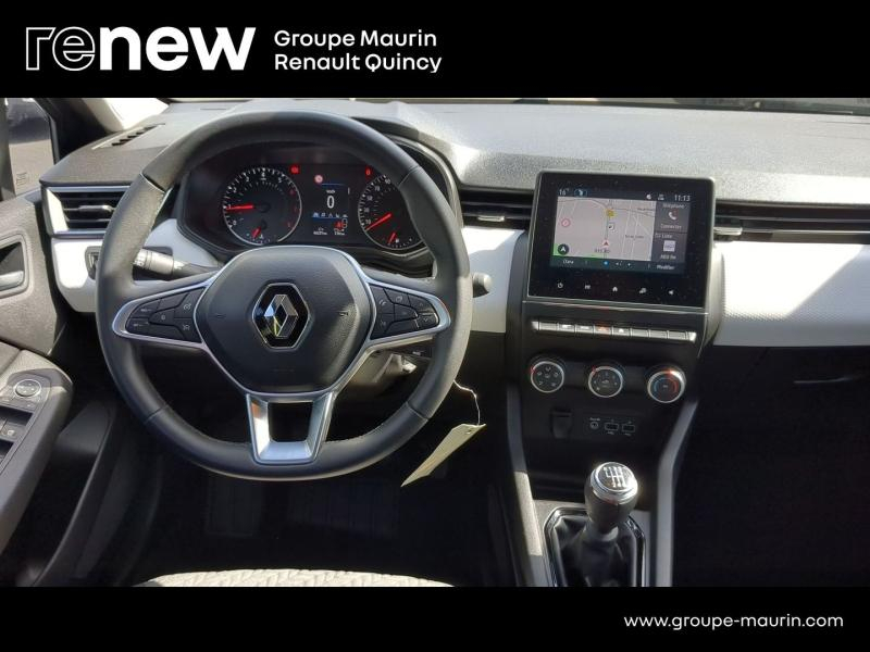 Photo 15 de l’annonce de RENAULT Clio d’occasion à vendre à QUINCY-SOUS-SÉNART