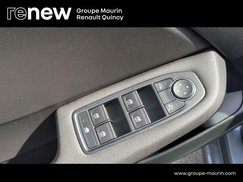 Photo 16 de l’annonce de RENAULT Clio d’occasion à vendre à QUINCY-SOUS-SÉNART