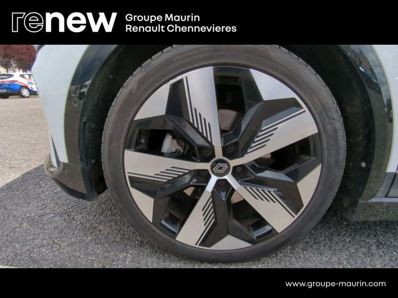 Photo 11 de l’annonce de RENAULT Megane d’occasion à vendre à CHENNEVIÈRES-SUR-MARNE