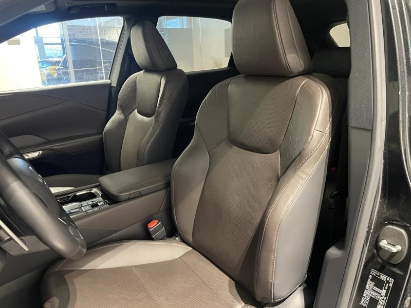 Photo 17 de l’annonce de LEXUS RX d’occasion à vendre à LATTES