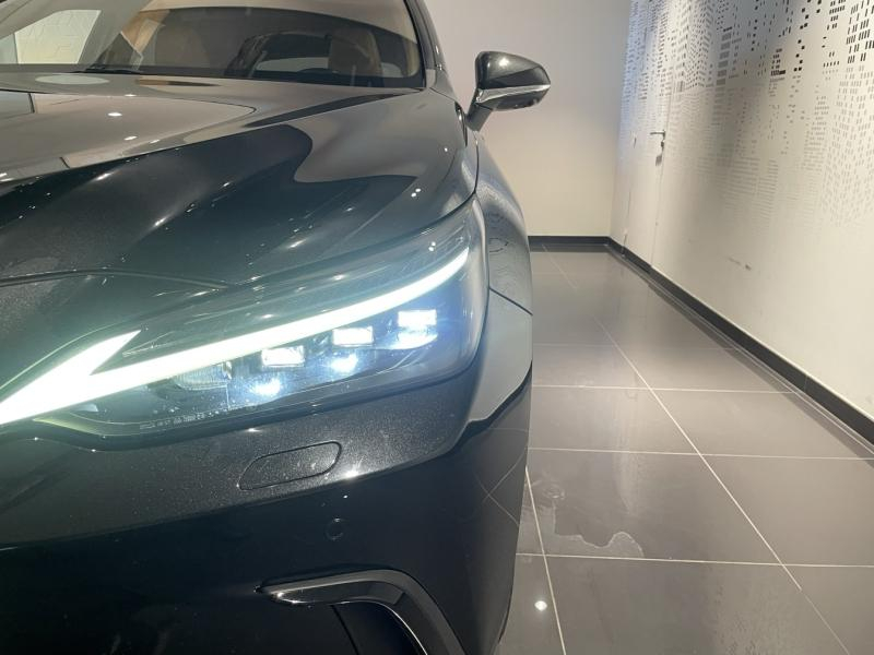 Photo 7 de l’annonce de LEXUS NX d’occasion à vendre à LATTES