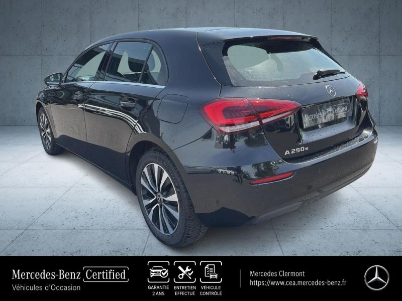 Photo 3 de l’annonce de MERCEDES-BENZ Classe A d’occasion à vendre à NIMES