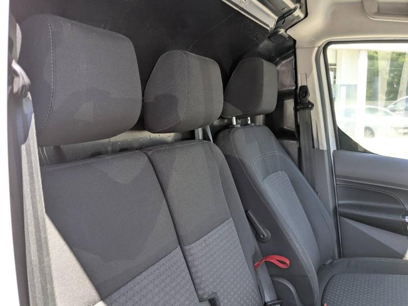 Photo 6 de l’annonce de FORD Transit Connect VUL d’occasion à vendre à AIX-EN-PROVENCE