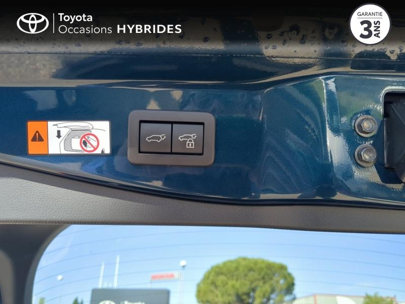 Photo 19 de l’annonce de TOYOTA C-HR d’occasion à vendre à ARLES