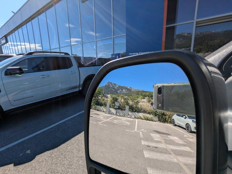 Photo 13 de l’annonce de FORD Tourneo Custom d’occasion à vendre à LA VALETTE