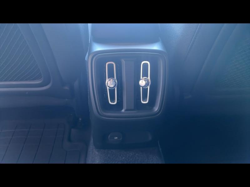 Photo 8 de l’annonce de VOLVO XC40 d’occasion à vendre à AIX-EN-PROVENCE