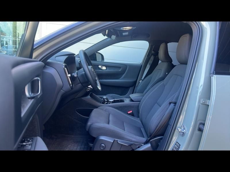 Photo 17 de l’annonce de VOLVO XC40 d’occasion à vendre à AIX-EN-PROVENCE