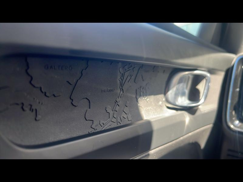 Photo 18 de l’annonce de VOLVO XC40 d’occasion à vendre à AIX-EN-PROVENCE