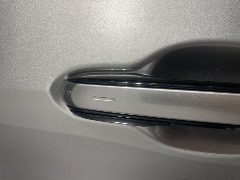 Photo 10 de l’annonce de LEXUS NX d’occasion à vendre à LATTES