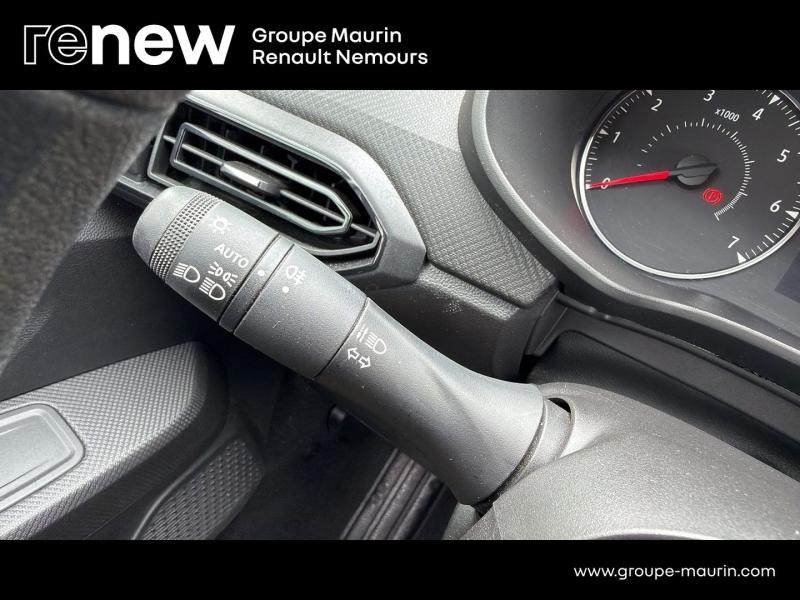 Photo 19 de l’annonce de DACIA Sandero d’occasion à vendre à SAINT PIERRE LES NEMOURS