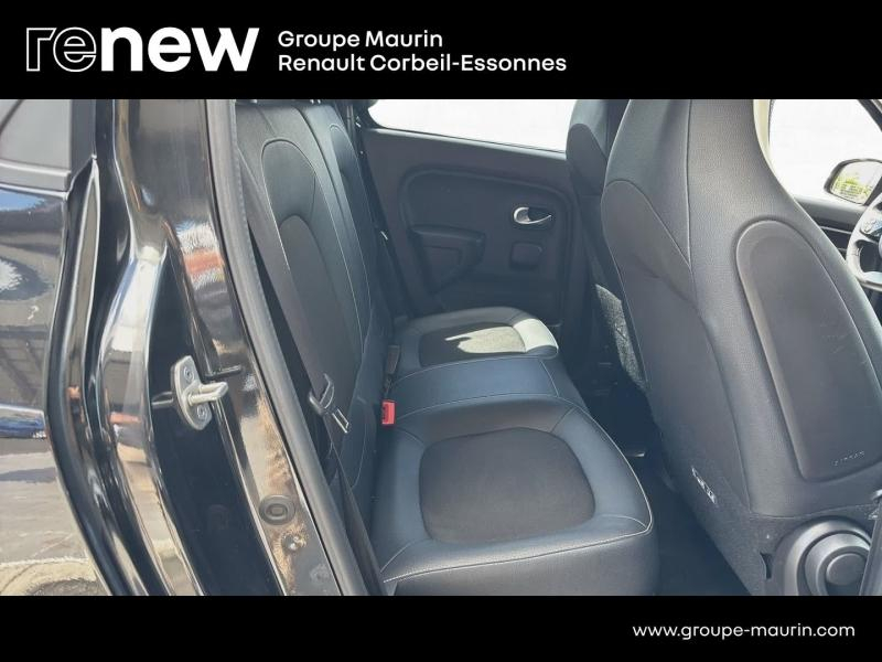 Photo 16 de l’annonce de RENAULT Twingo d’occasion à vendre à CORBEIL-ESSONNES
