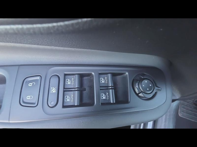 Photo 18 de l’annonce de JEEP Renegade d’occasion à vendre à PERPIGNAN