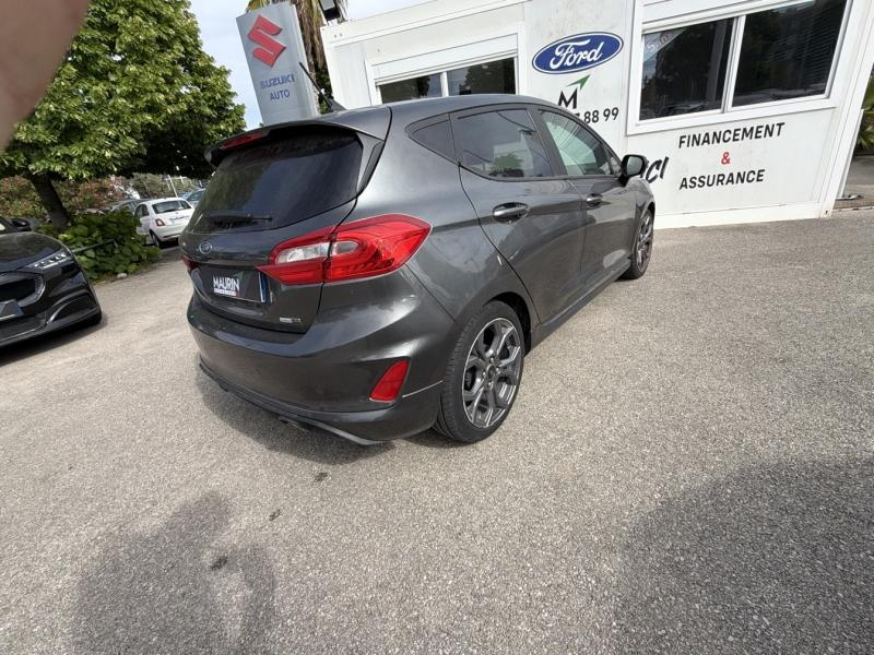 Photo 4 de l’annonce de FORD Fiesta d’occasion à vendre à MARSEILLE
