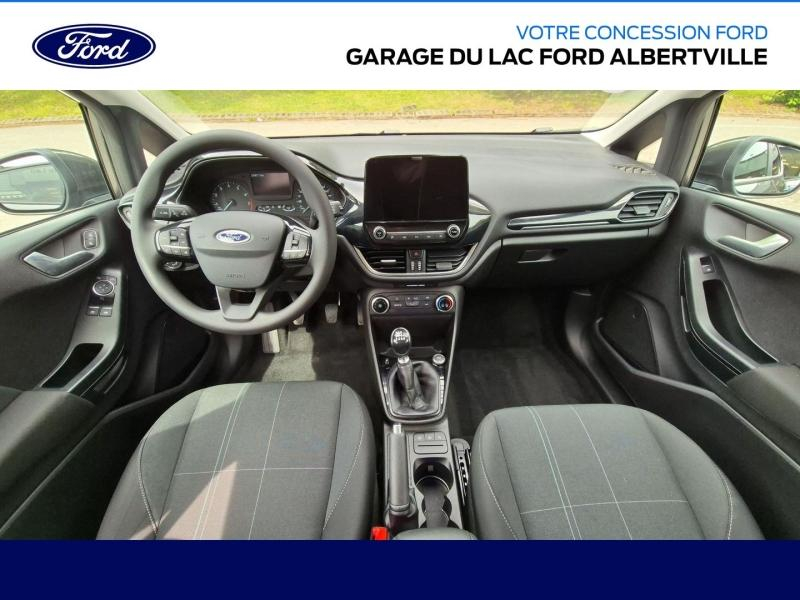 Photo 9 de l’annonce de FORD Fiesta d’occasion à vendre à ALBERTVILLE