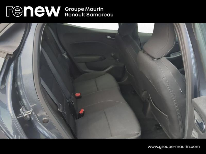 Photo 14 de l’annonce de RENAULT Clio d’occasion à vendre à SAMOREAU