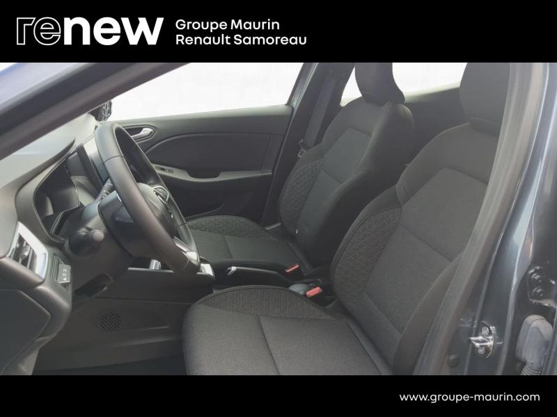 Photo 18 de l’annonce de RENAULT Clio d’occasion à vendre à SAMOREAU