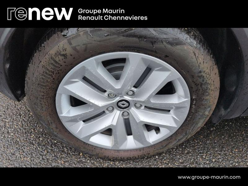 Photo 8 de l’annonce de RENAULT Captur d’occasion à vendre à CHENNEVIÈRES-SUR-MARNE