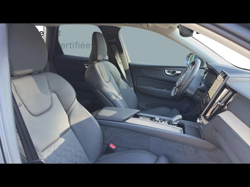 Photo 5 de l’annonce de VOLVO XC60 d’occasion à vendre à AIX-EN-PROVENCE