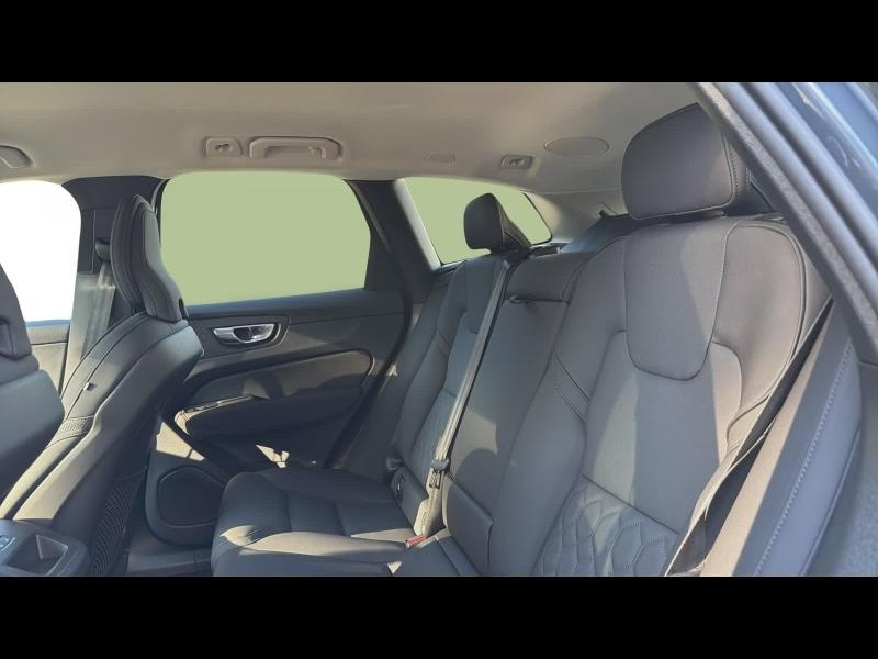 Photo 11 de l’annonce de VOLVO XC60 d’occasion à vendre à AIX-EN-PROVENCE