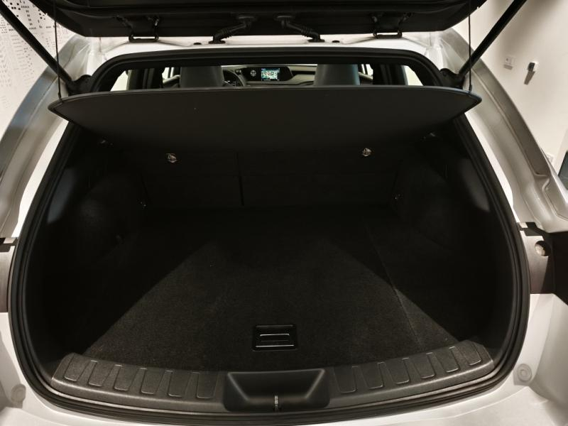 Photo 11 de l’annonce de LEXUS UX d’occasion à vendre à LATTES