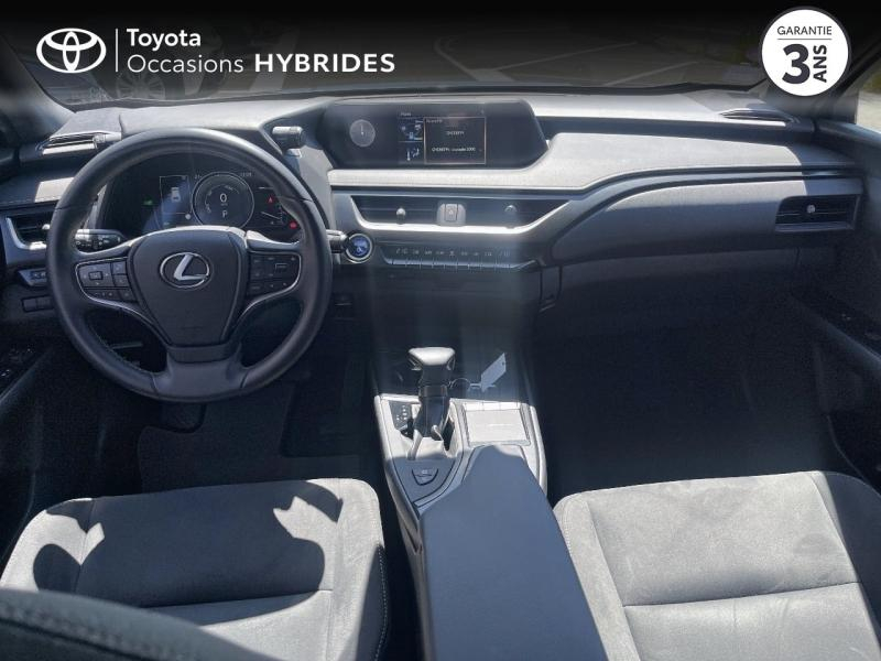 Photo 8 de l’annonce de LEXUS UX d’occasion à vendre à LATTES