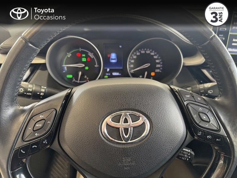 Photo 13 de l’annonce de TOYOTA C-HR d’occasion à vendre à SÈTE