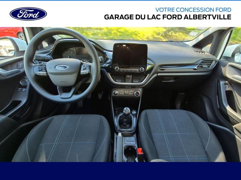 Photo 9 de l’annonce de FORD Fiesta d’occasion à vendre à ALBERTVILLE