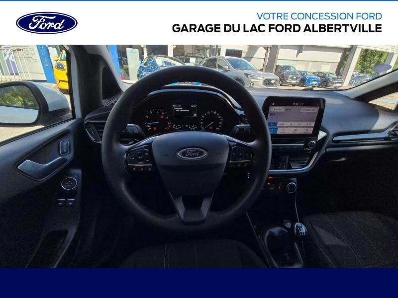 Photo 10 de l’annonce de FORD Fiesta d’occasion à vendre à ALBERTVILLE
