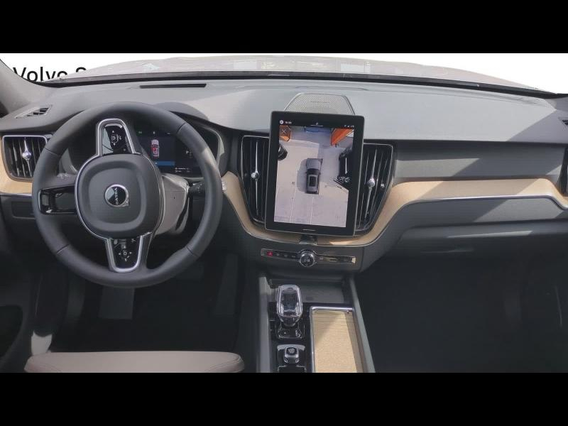 Photo 5 de l’annonce de VOLVO XC60 d’occasion à vendre à AIX-EN-PROVENCE