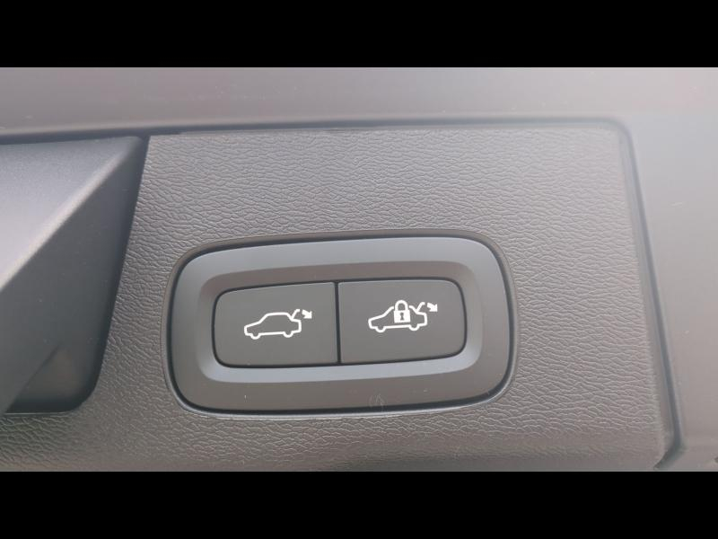 Photo 10 de l’annonce de VOLVO XC60 d’occasion à vendre à AIX-EN-PROVENCE