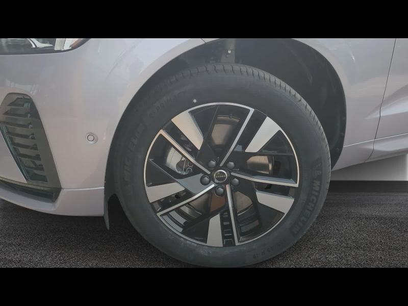 Photo 18 de l’annonce de VOLVO XC60 d’occasion à vendre à AIX-EN-PROVENCE