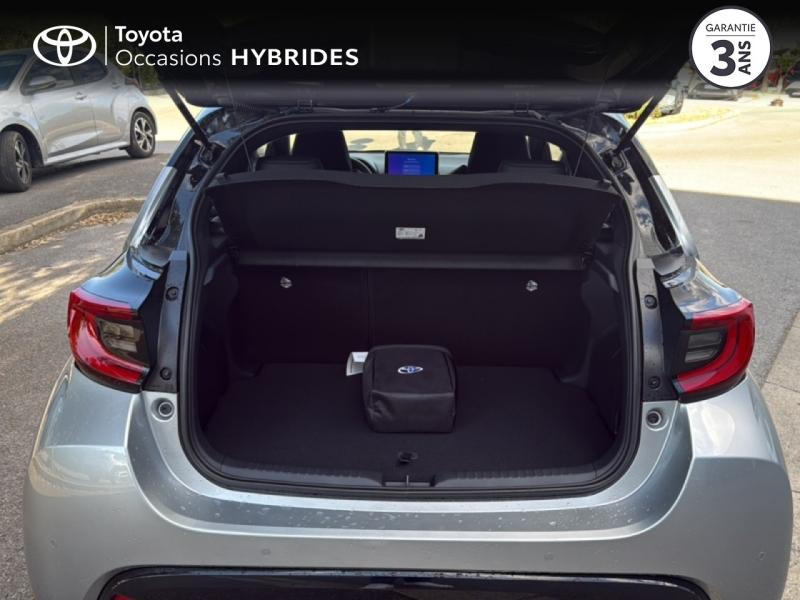 Photo 10 de l’annonce de TOYOTA Yaris d’occasion à vendre à NÎMES