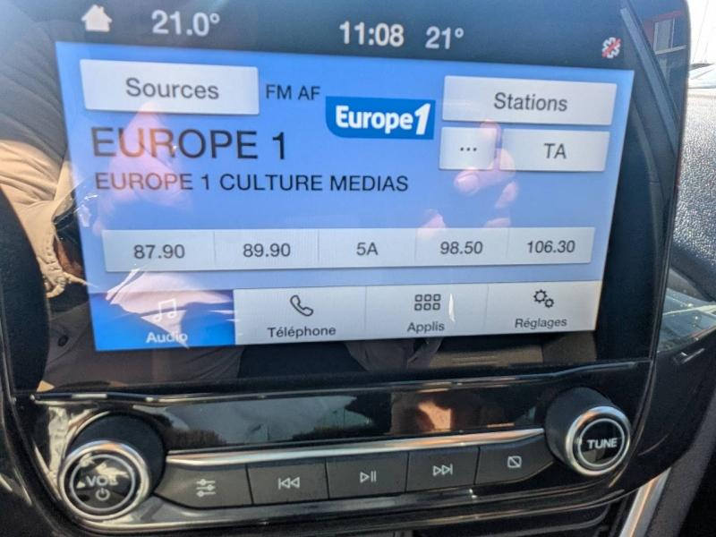 Photo 17 de l’annonce de FORD Fiesta d’occasion à vendre à FRÉJUS