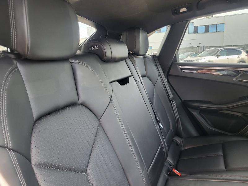 Photo 6 de l’annonce de PORSCHE Macan d’occasion à vendre à ANNEMASSE