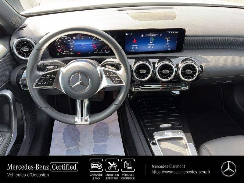 Photo 15 de l’annonce de MERCEDES-BENZ Classe A d’occasion à vendre à AUBIÈRE