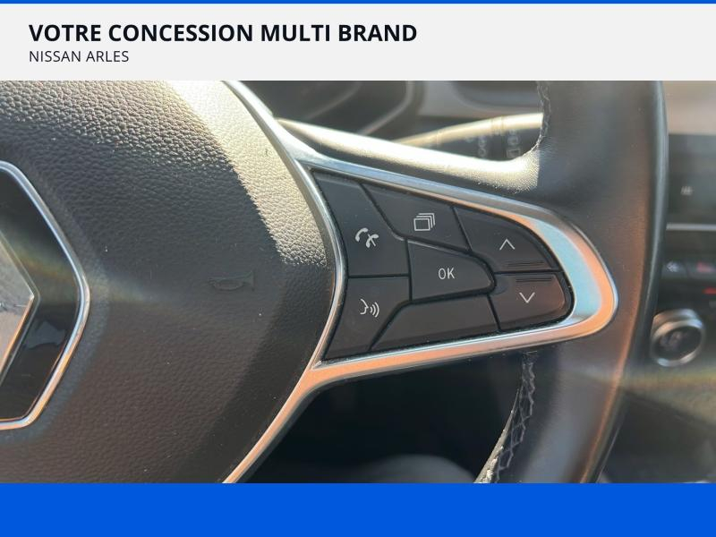 Photo 20 de l’annonce de RENAULT Captur d’occasion à vendre à ARLES